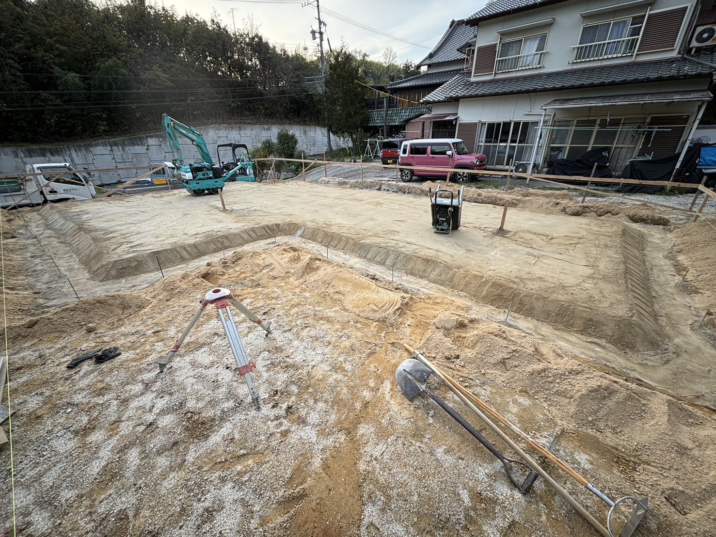 住宅基礎工事|最初の工程「根切り・掘削」