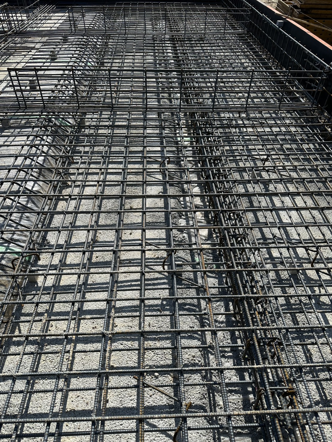スラブ配筋の全景