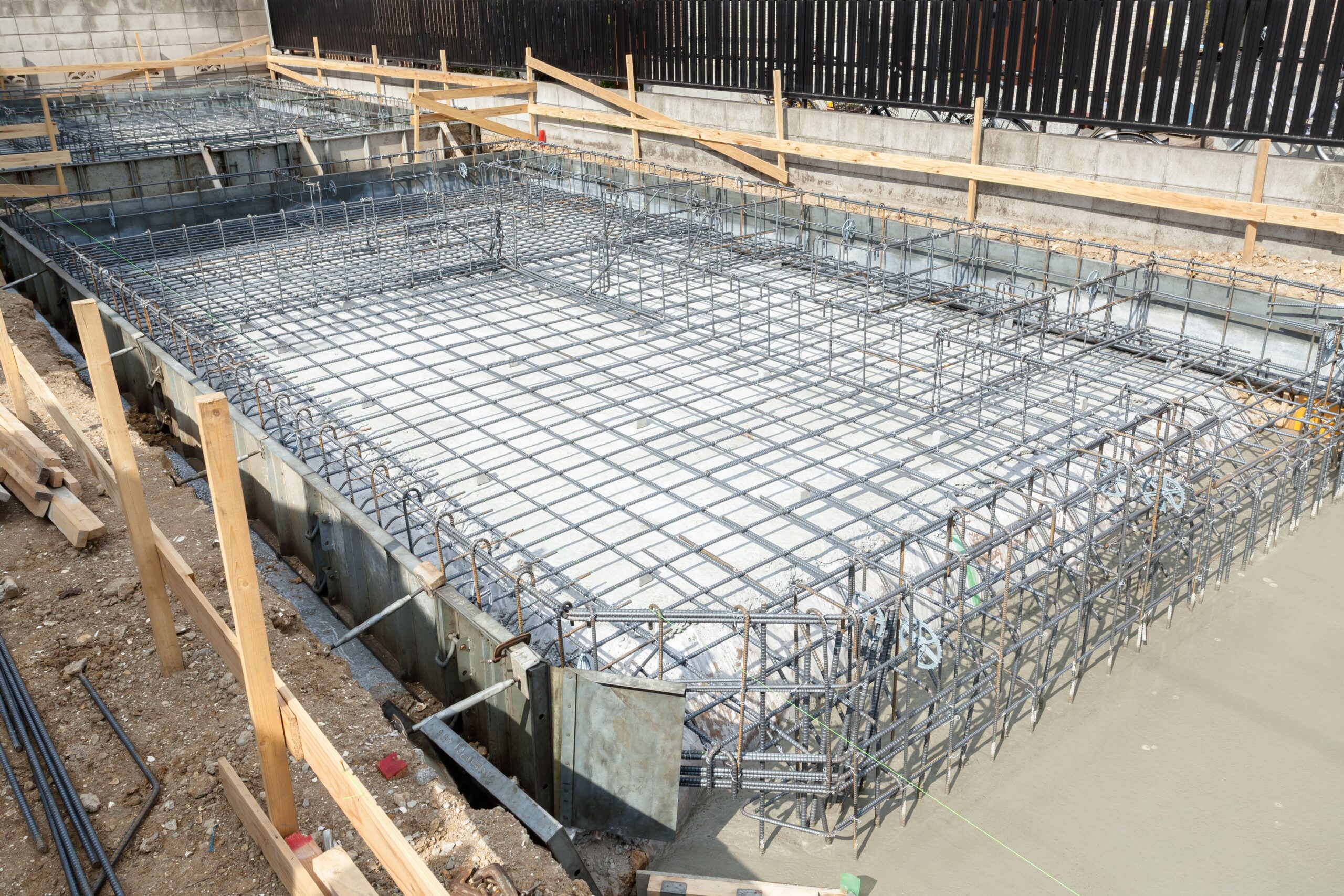 住宅基礎工事で使用する鉄筋の種類と配筋ルール｜D10・D13の使い分け