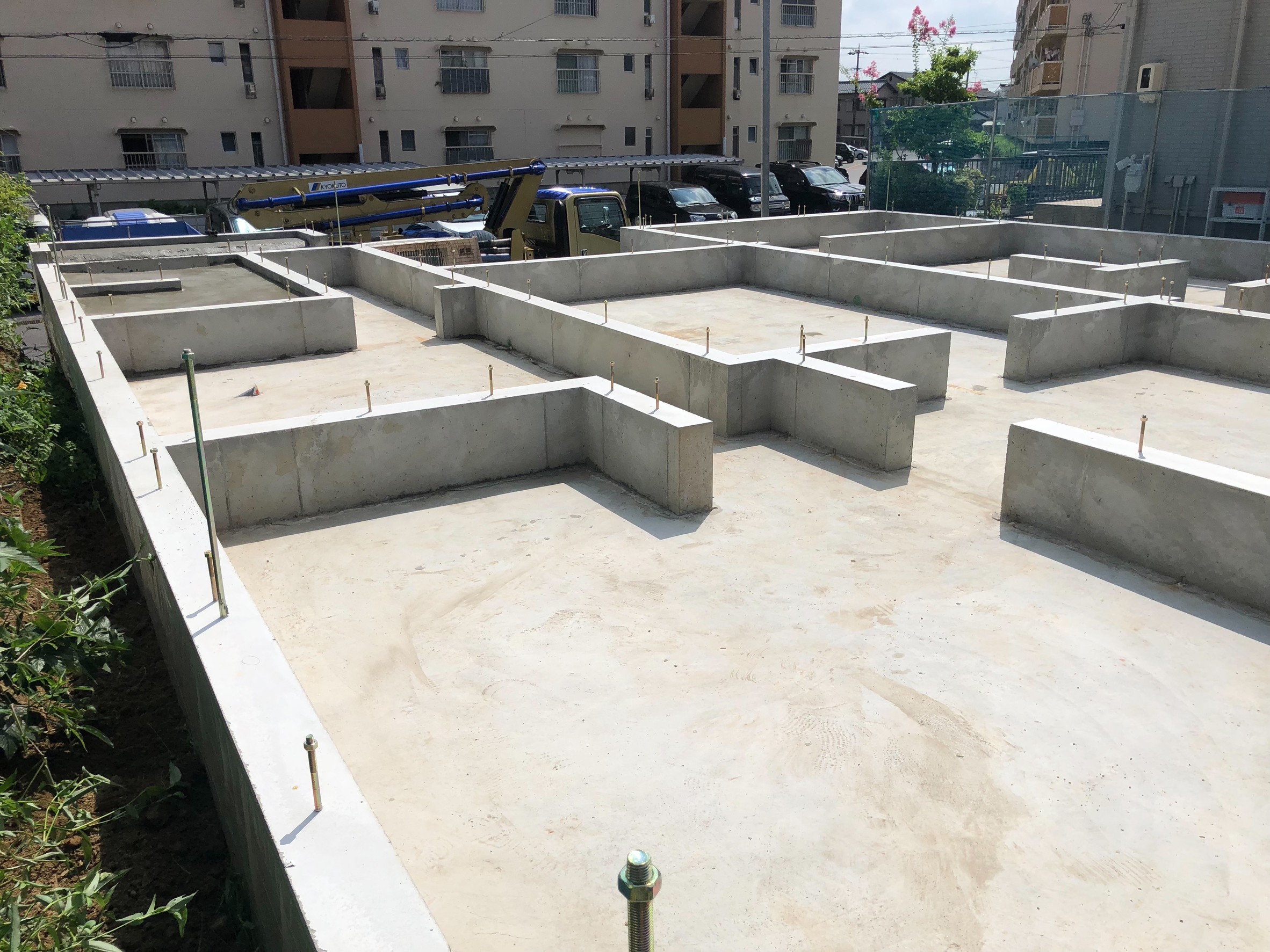 ベタ基礎・立ち上がり完成後