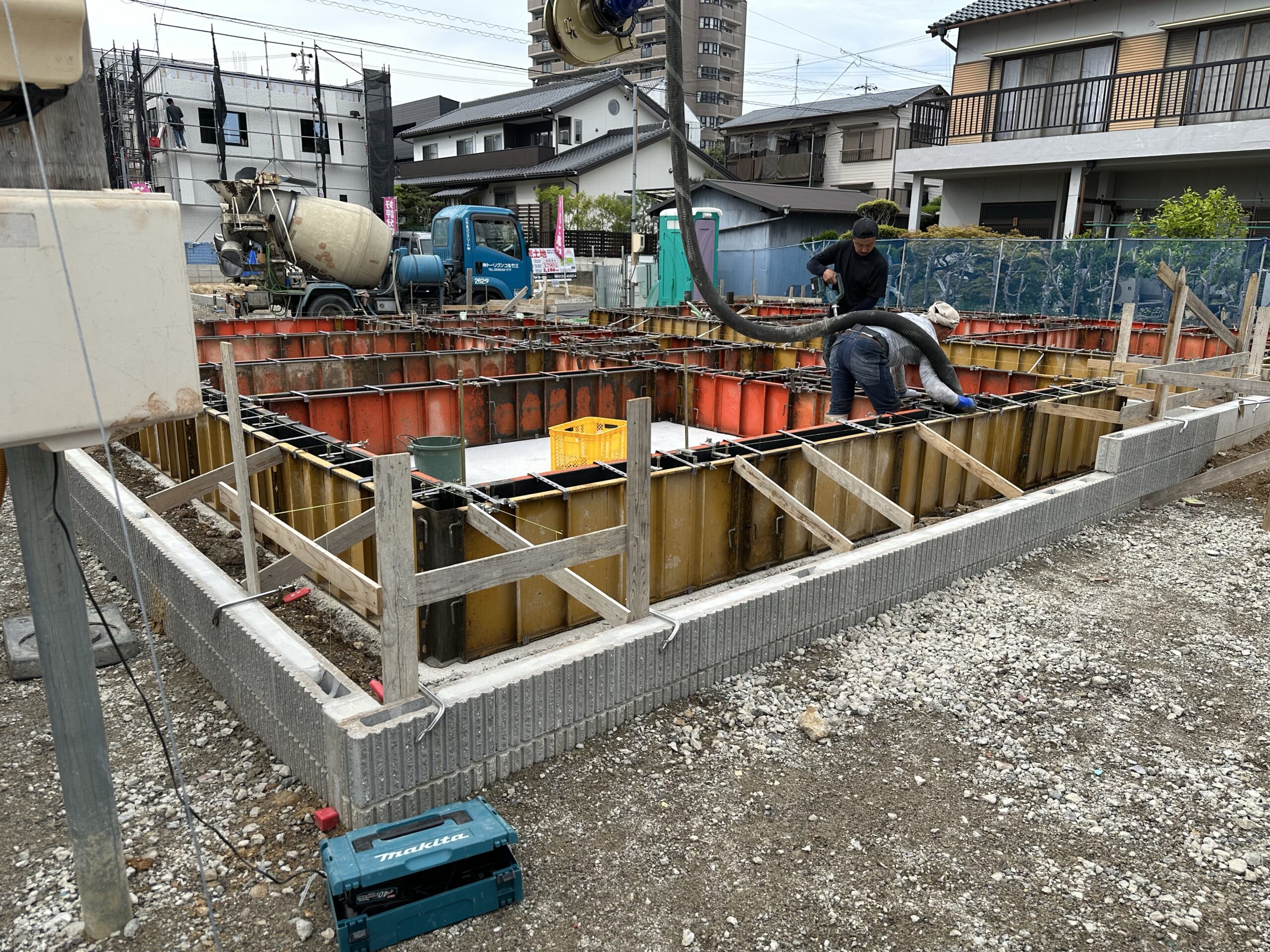 基礎工事の仕事の働きがいと株式会社佳建の職場環境